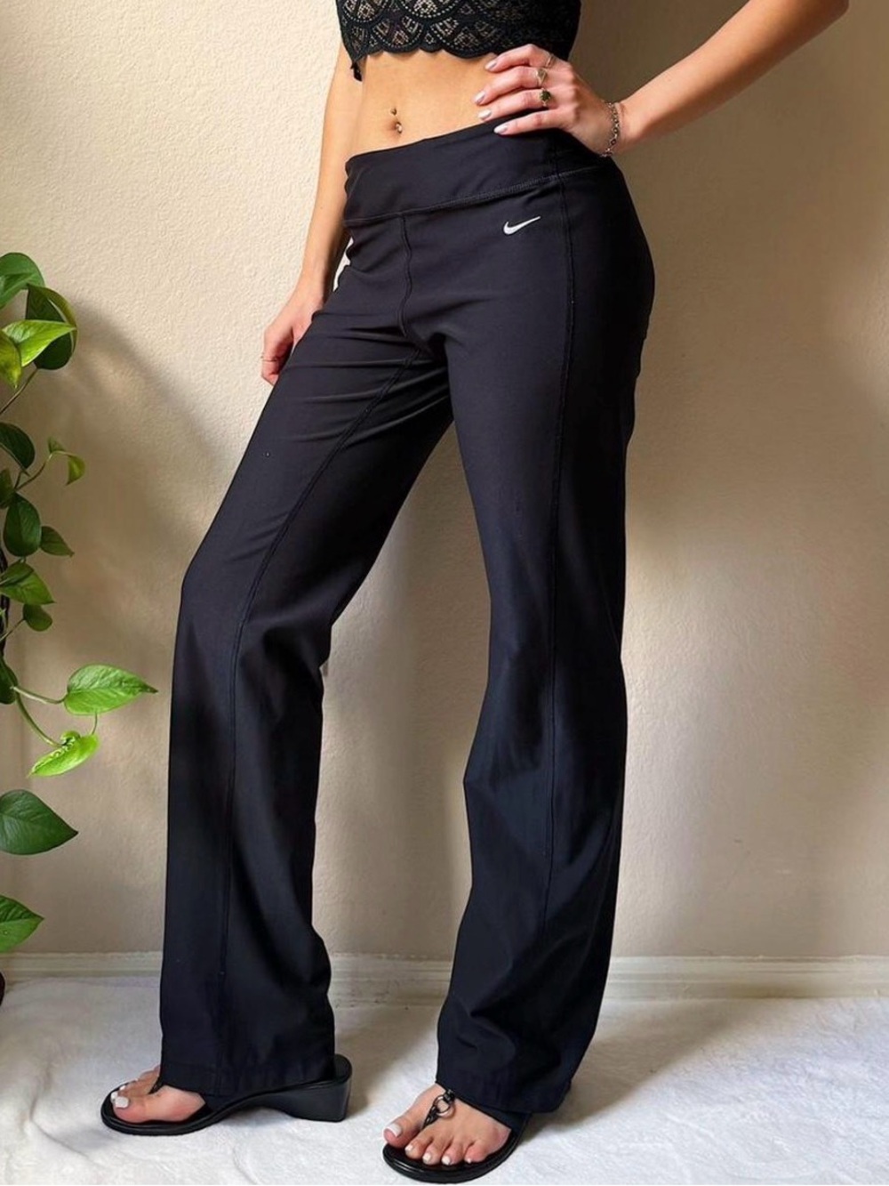 Y2K Black Dri Fit Nike Flare Leggings 🖤